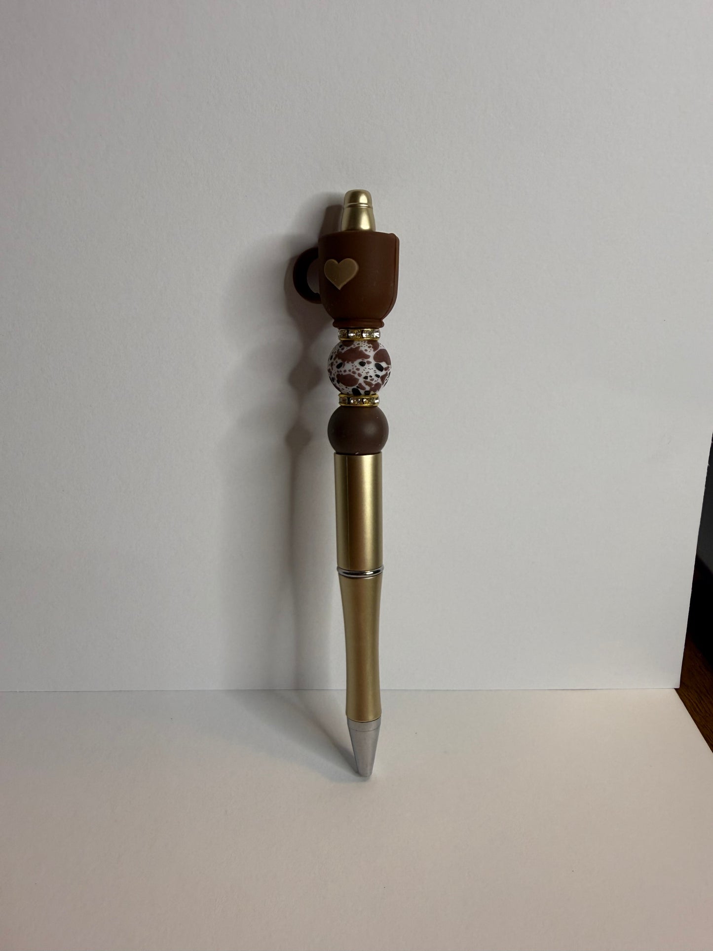 Coffee Mug on gold premade pen