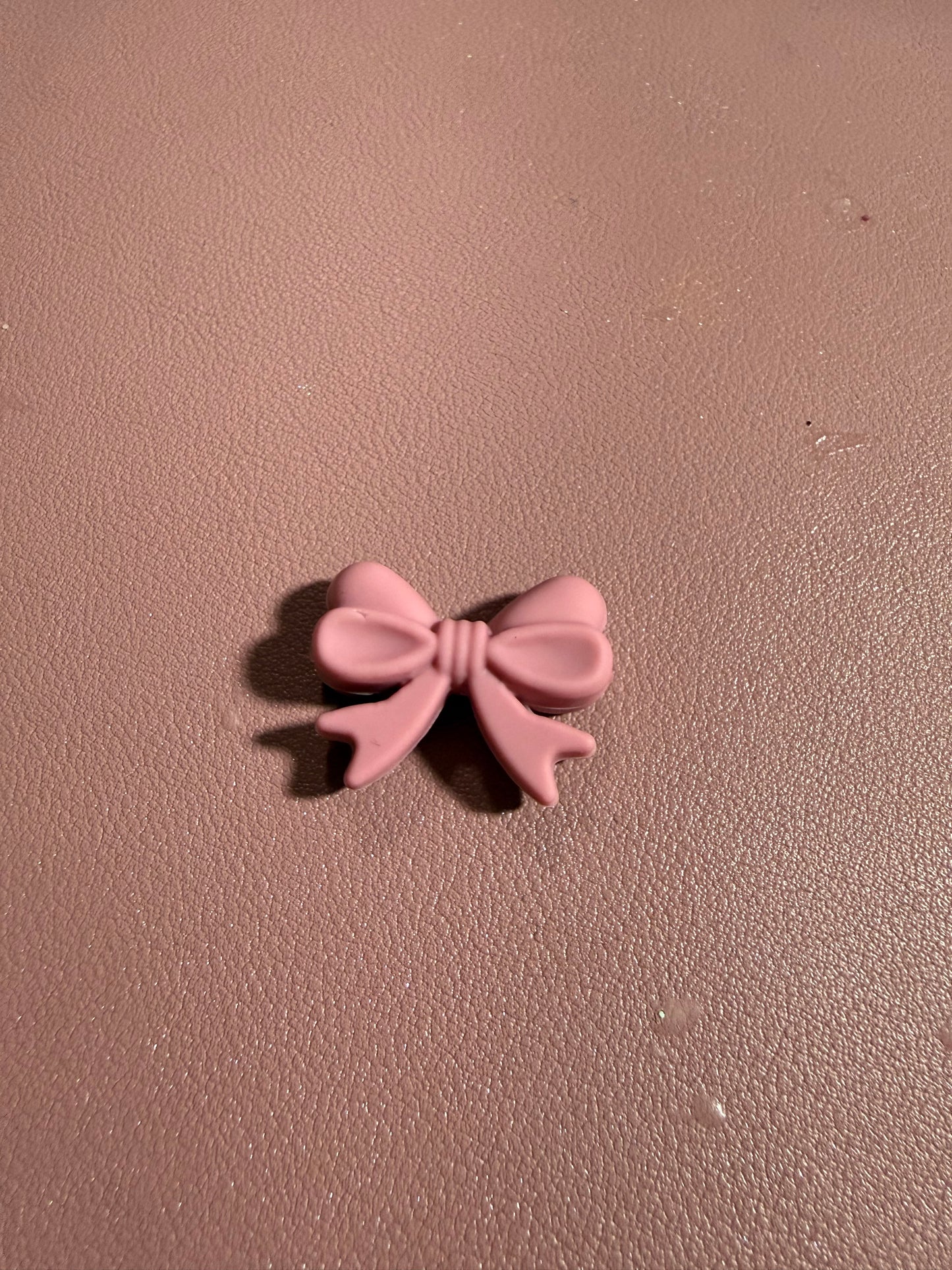Dark Pink Pink Bow Focal