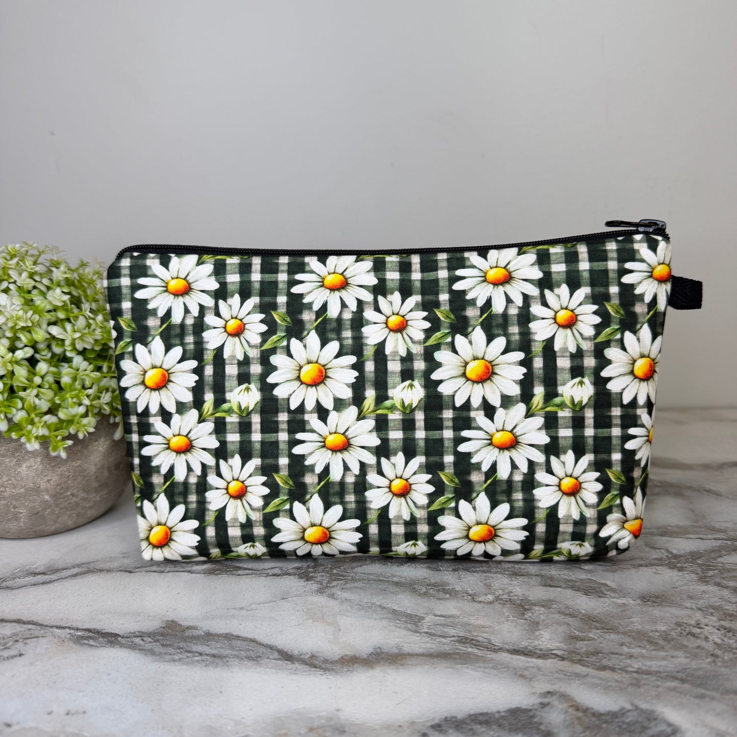 Pouch - Floral Green Olive Gingham Daisy