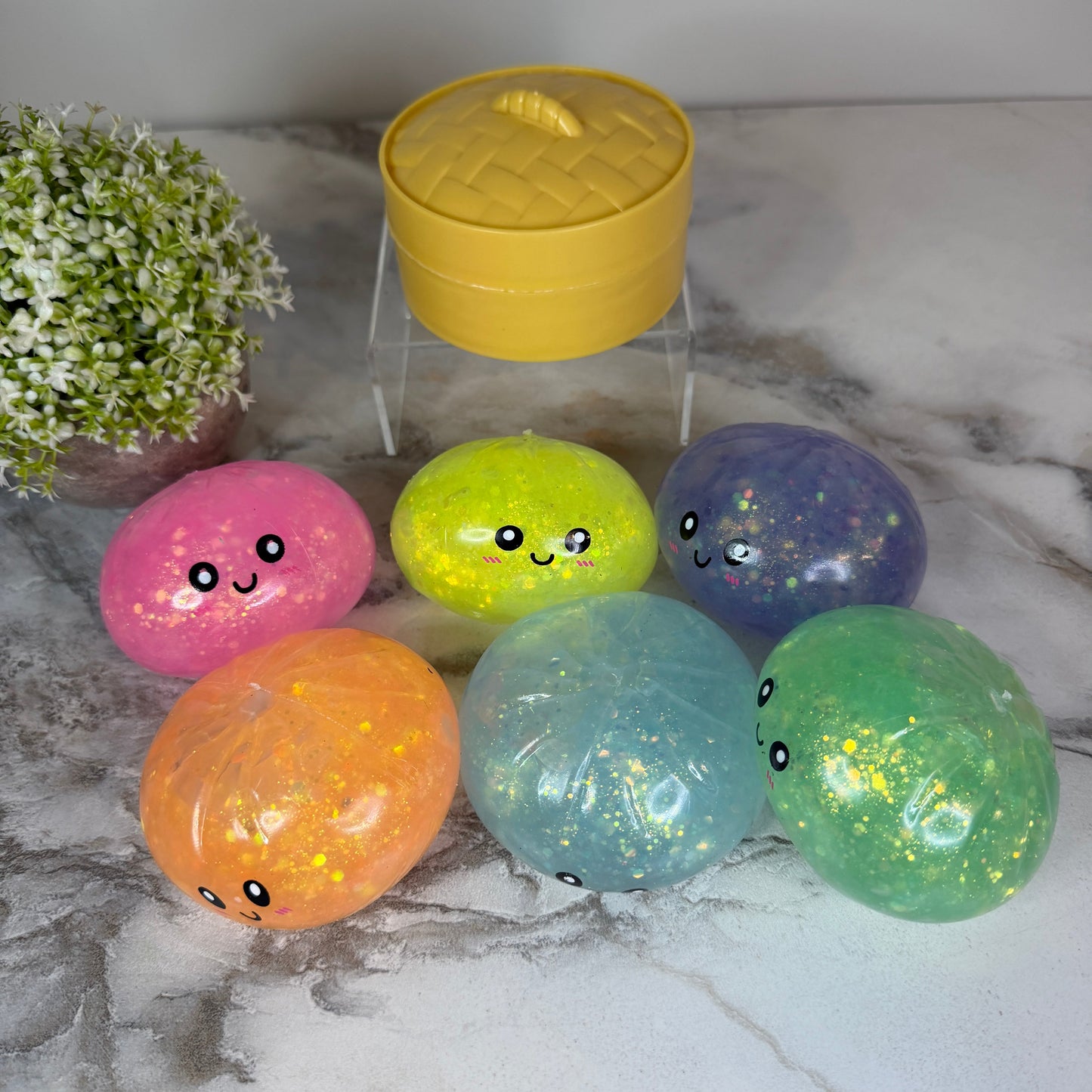 Squishy Toy - Viral Dumpling, Quick Squeeze Glitter - Yellow