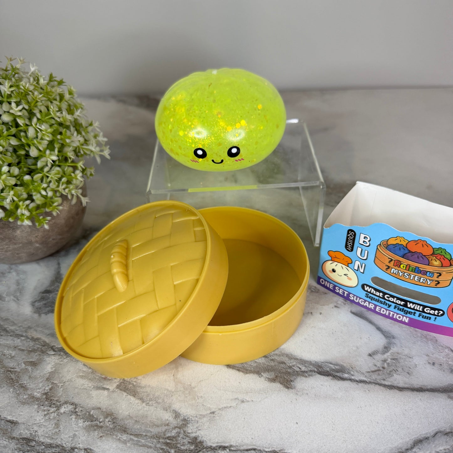 Squishy Toy - Viral Dumpling, Quick Squeeze Glitter - Yellow