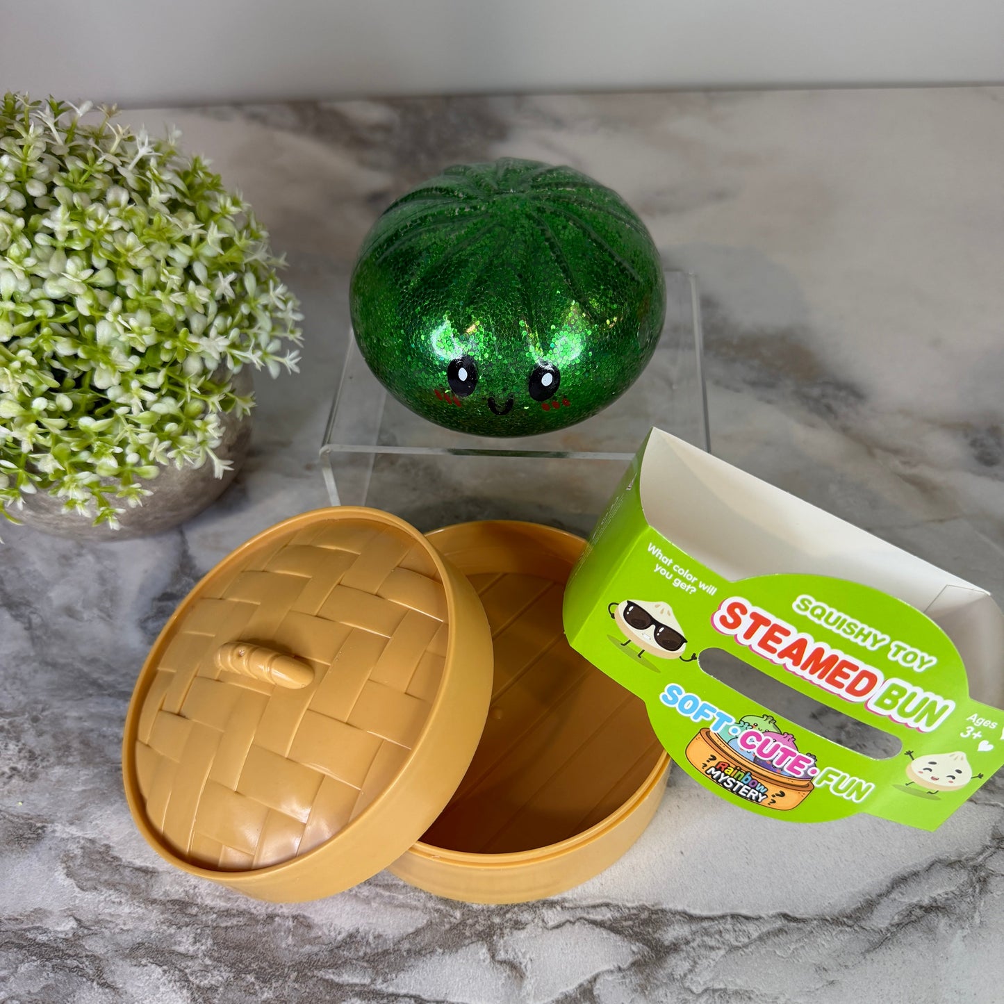 Squishy Toy - Viral Dumpling, Green Glitter + Water Beads
