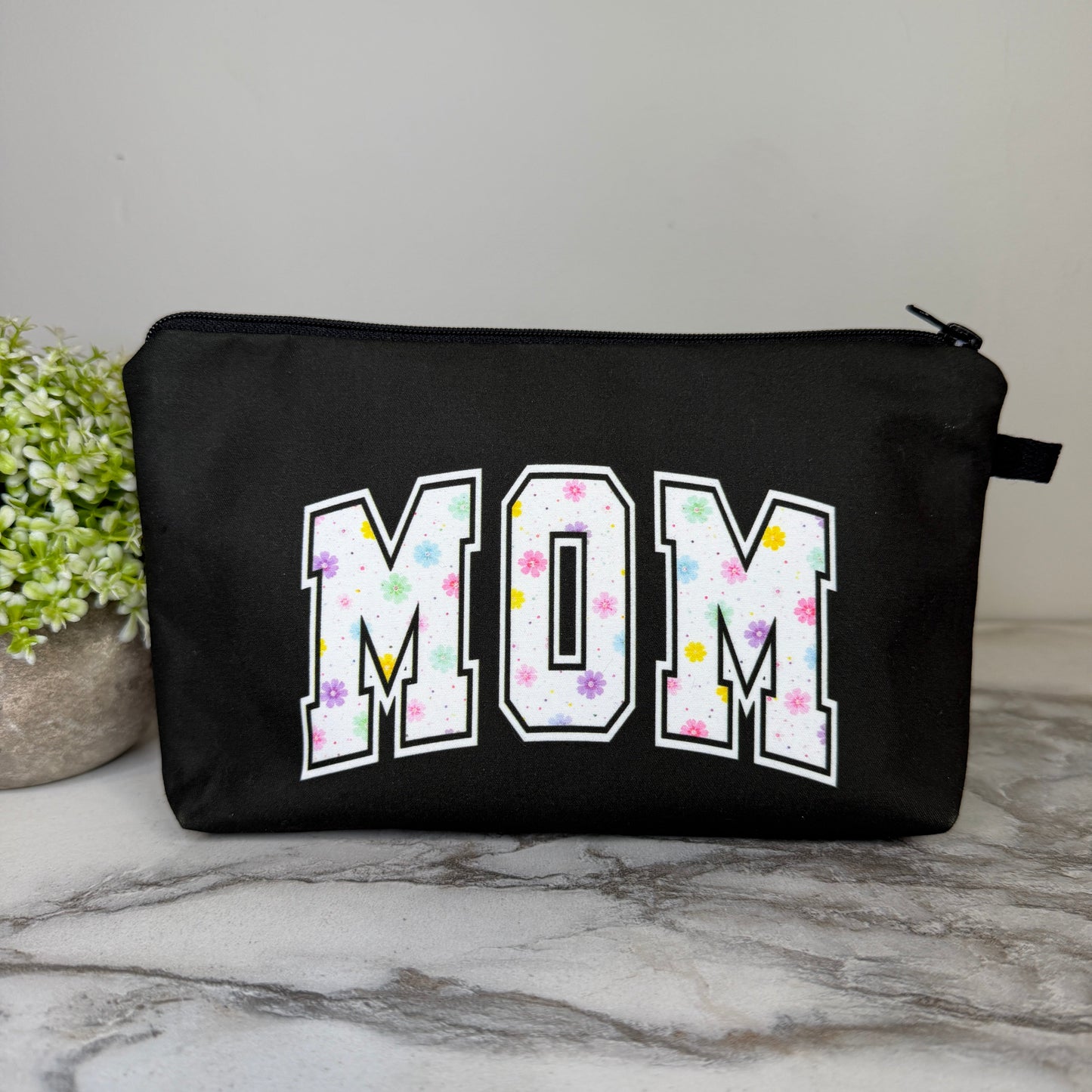 Pouch - Mom