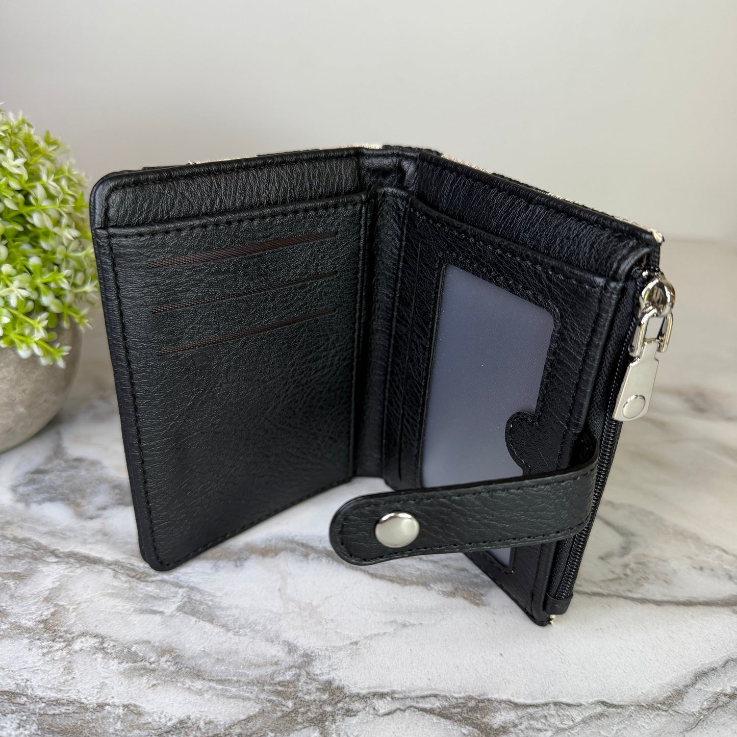 Wallet - Checker Canvas